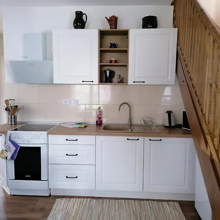 Liptov, Domcek V Zahradach *