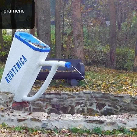 Liptov, Domcek V Zahradach Liptovská Osada