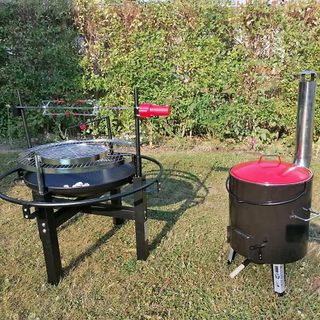 Liptov, Domcek V Zahradach Liptovská Osada