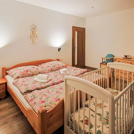 Liptov, Domček V Záhradách