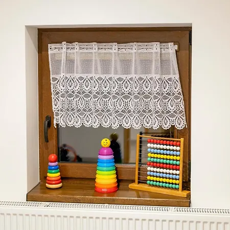 Liptov, Domcek V Zahradach